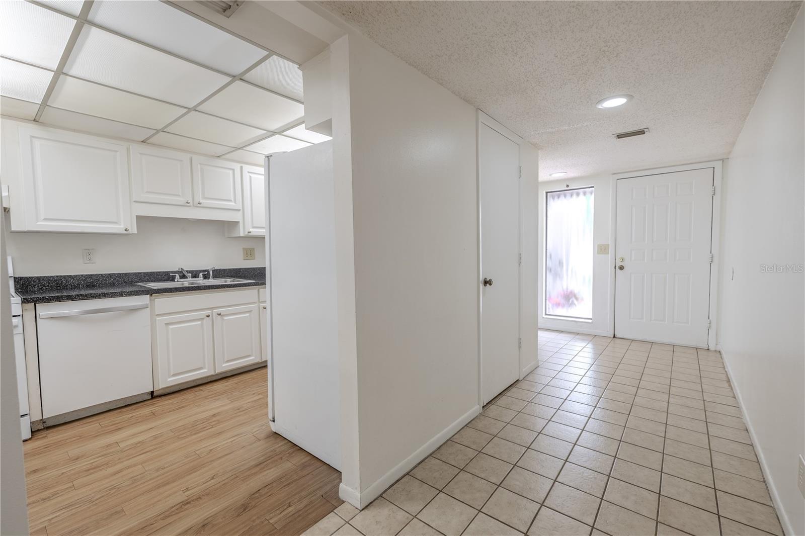 Image 6 of 54 For 3505 Tarpon Woods Boulevard N405