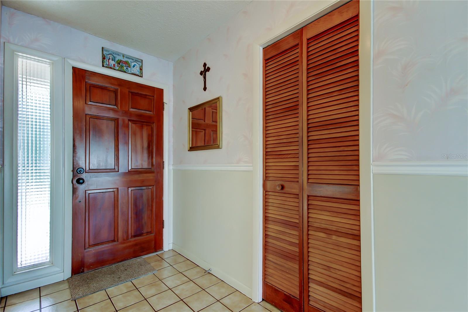 Image 4 of 57 For 107 Garland Cir