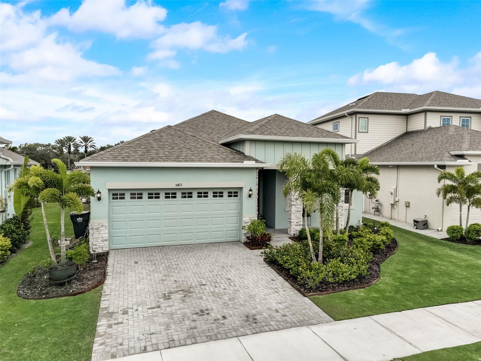 Listing photo id 64 for 5413 Wishing Arch Drive