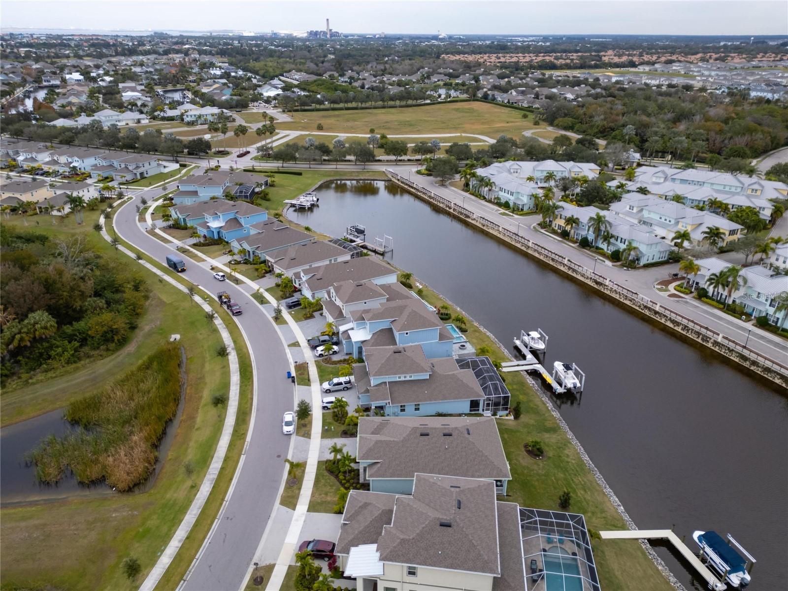Listing photo id 88 for 5413 Wishing Arch Drive