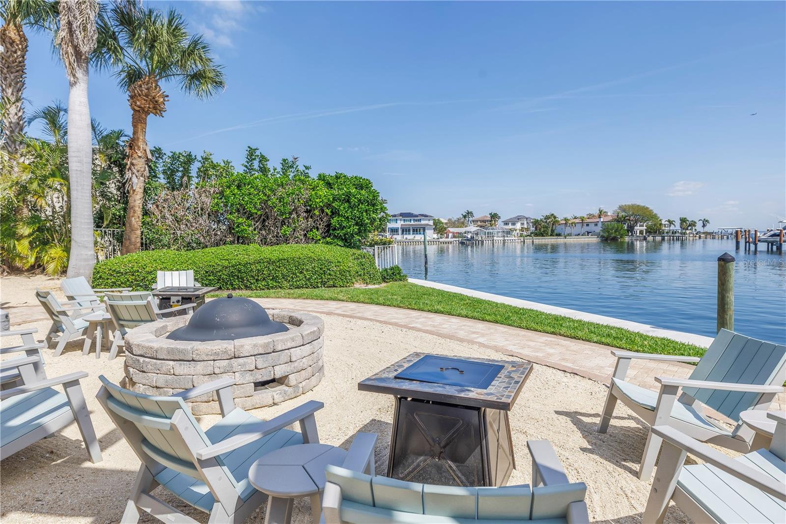 Listing photo id 42 for 1325 Snell Isle Boulevard Ne 505