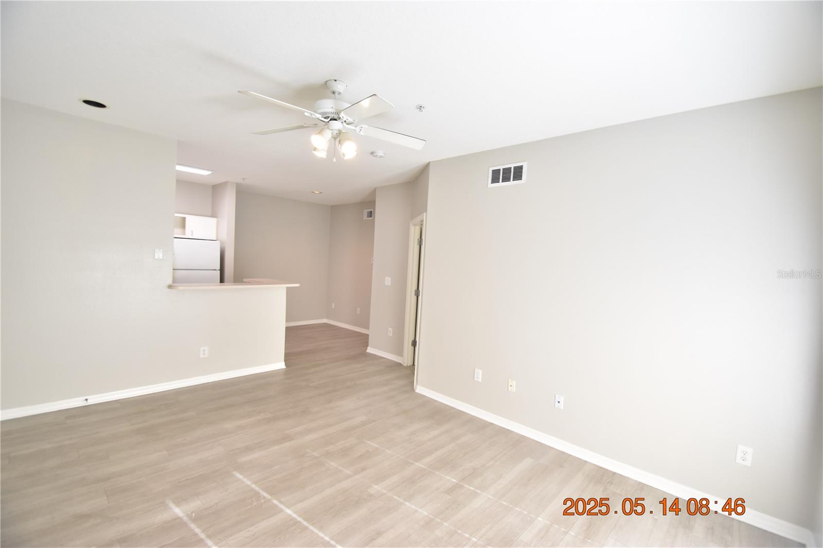 Image 5 of 43 For 1910 Palm Avenue 8302