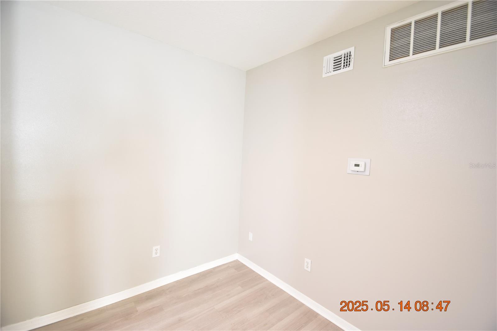 Image 6 of 43 For 1910 Palm Avenue 8302