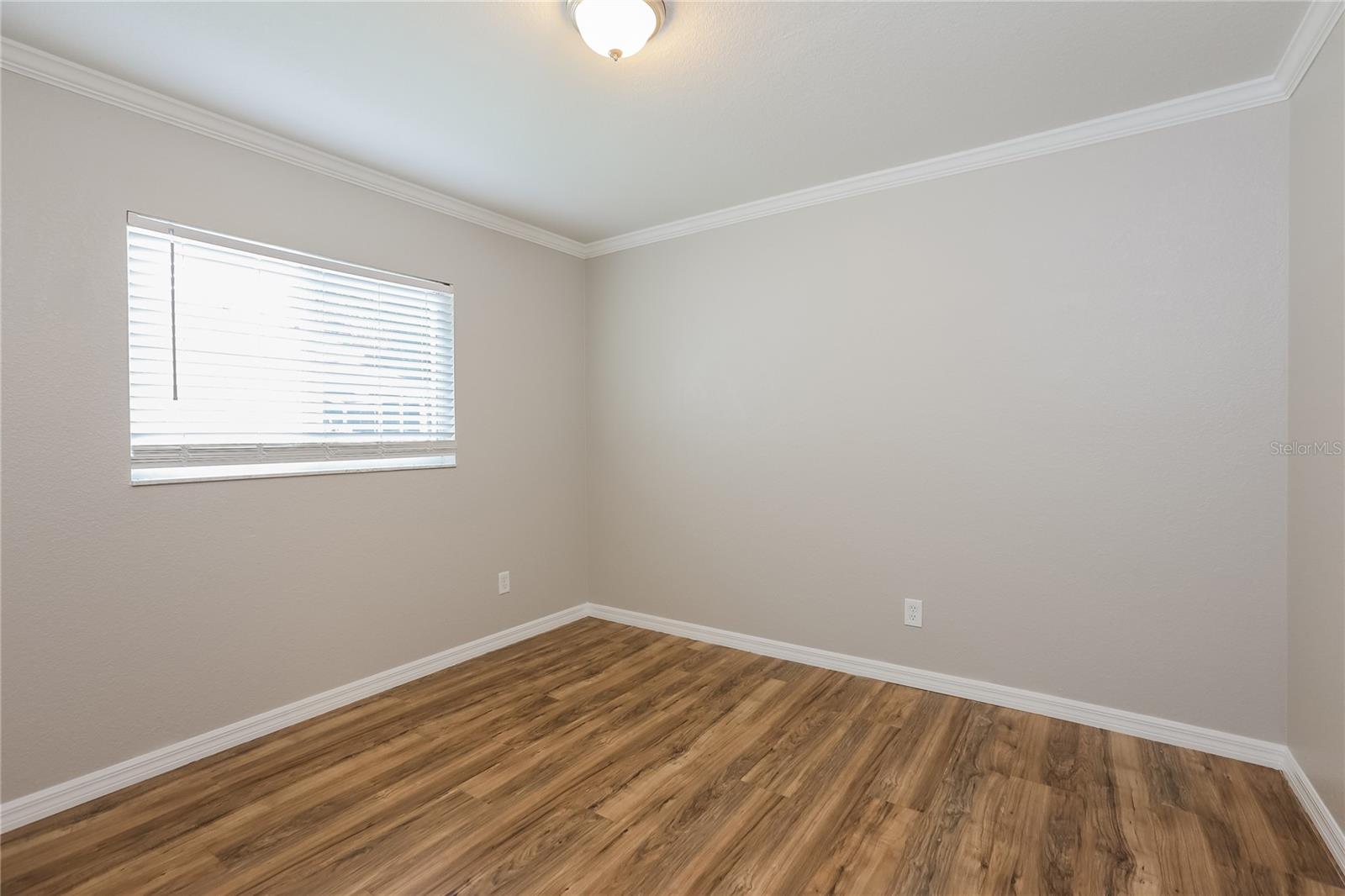 Image 10 of 15 For 2298 Penguin Lane