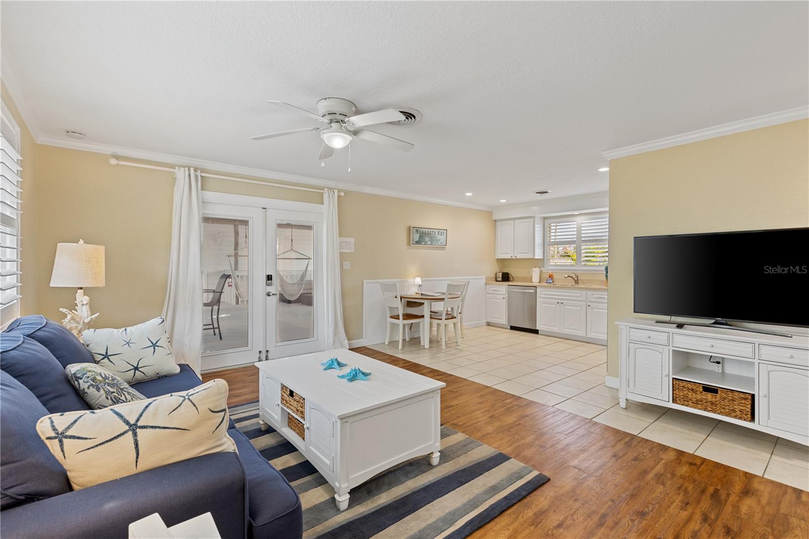 Image 33 of 56 For 7041 Placida Road