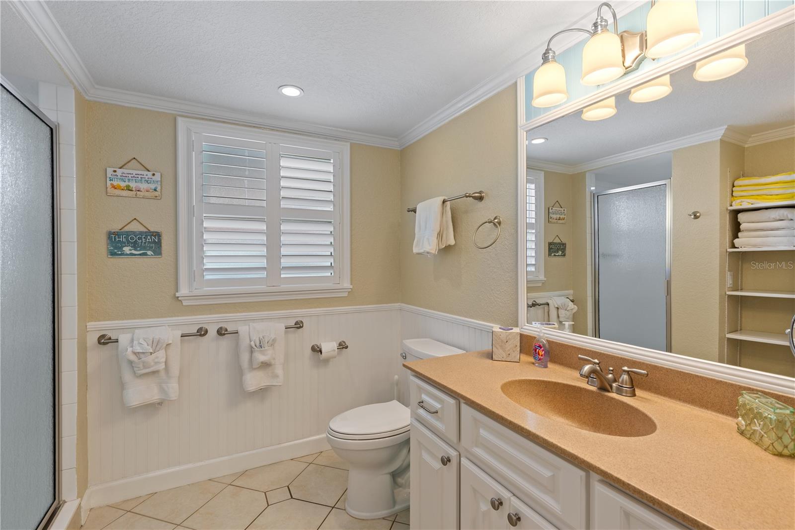 Image 44 of 56 For 7041 Placida Road