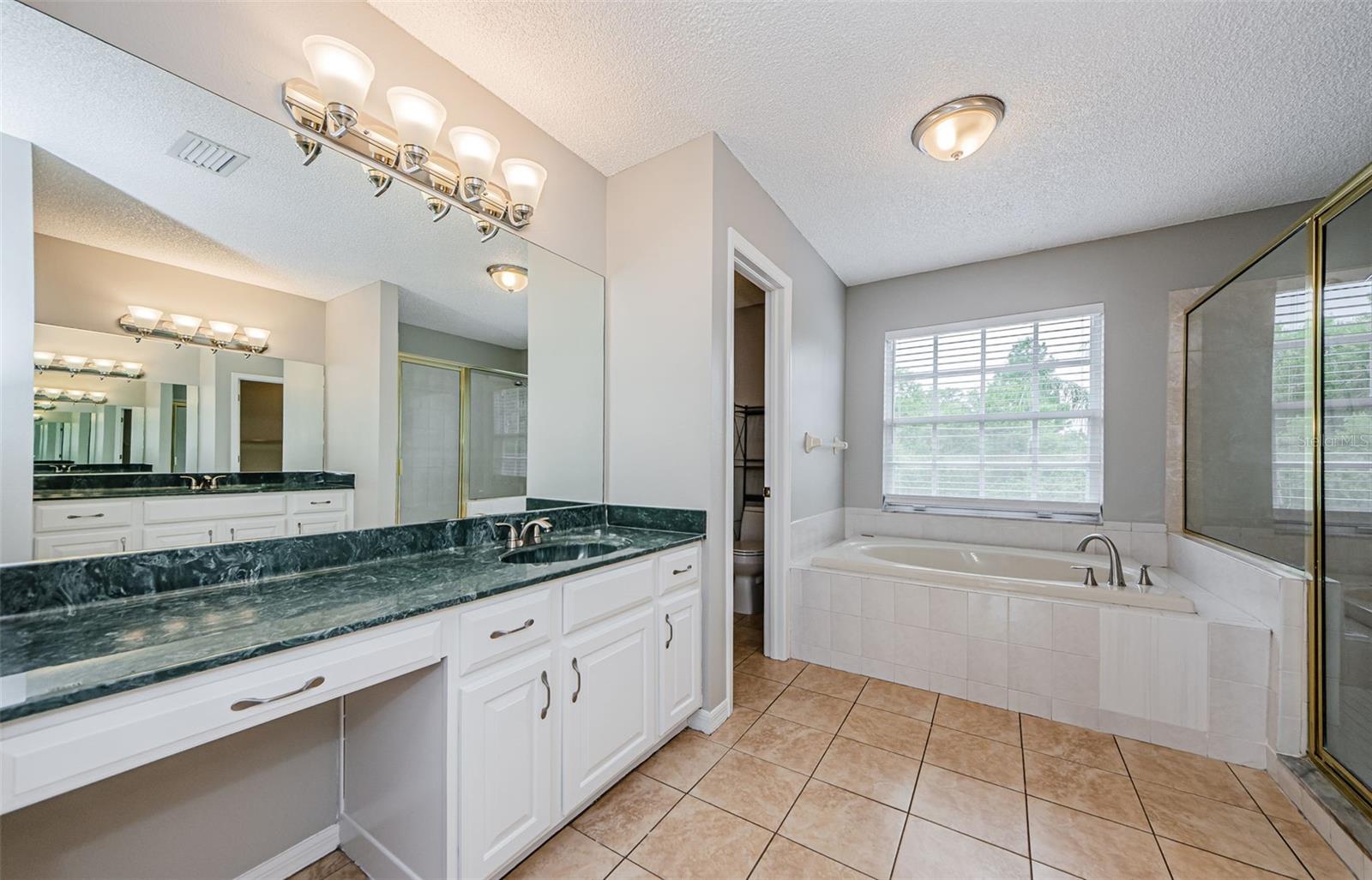 Image 25 of 64 For 1712 Crossvine Court