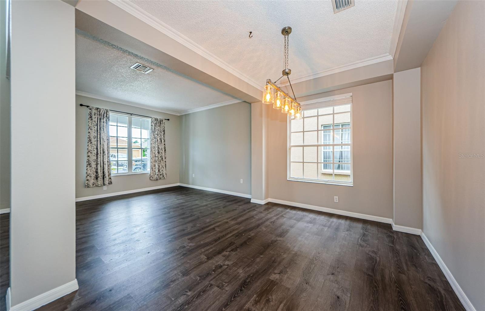Image 9 of 64 For 1712 Crossvine Court