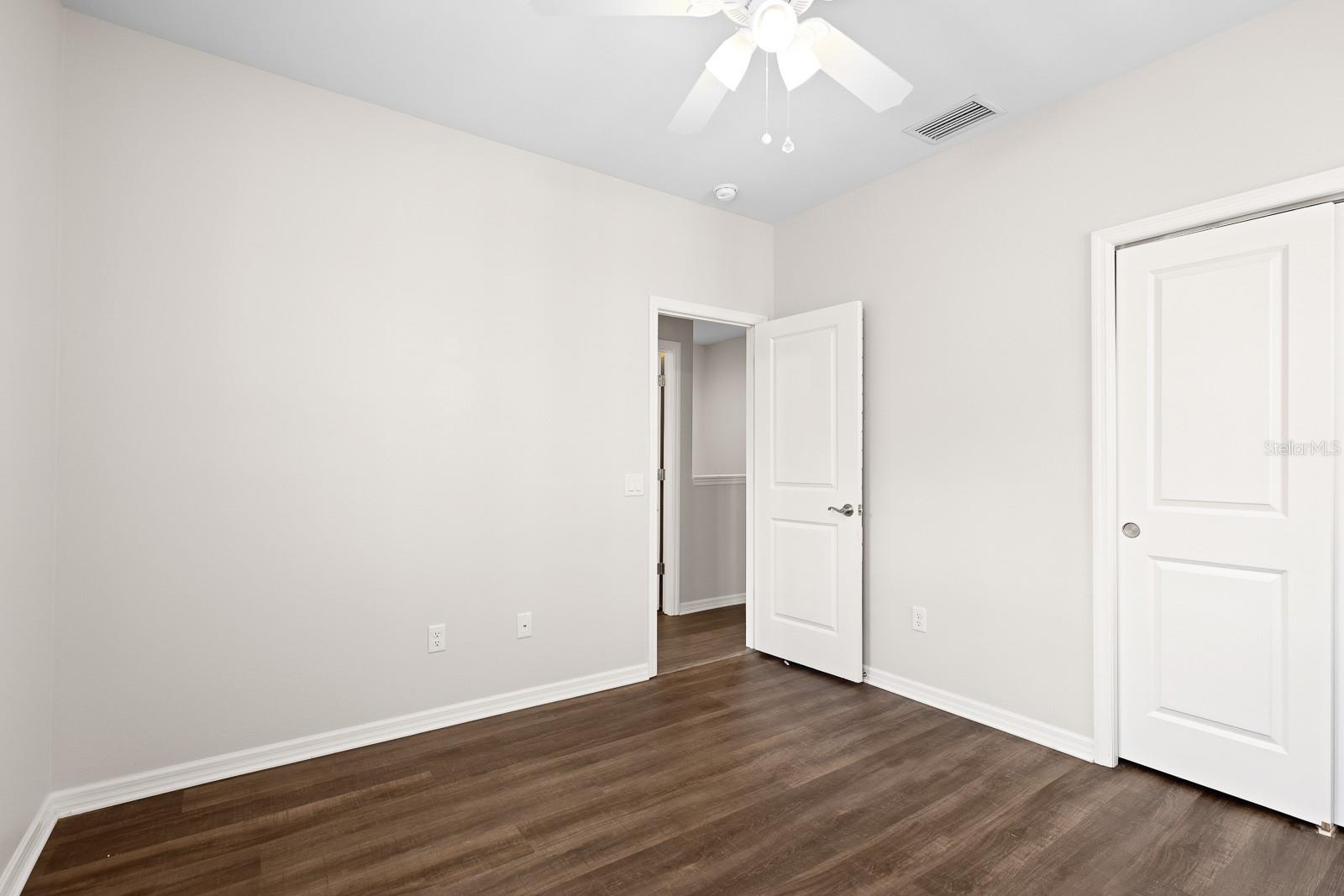 Image 30 of 57 For 5613 Kingsley Corner Way