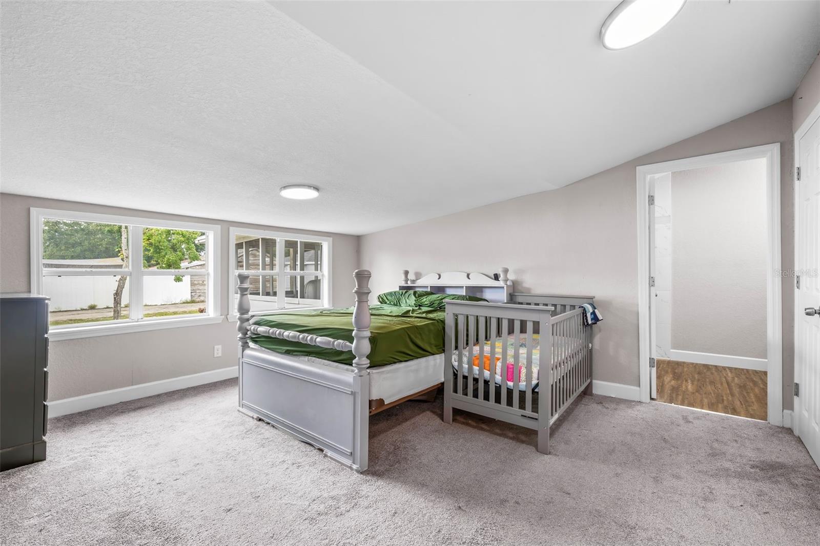 Image 11 of 38 For 1002 1st Street