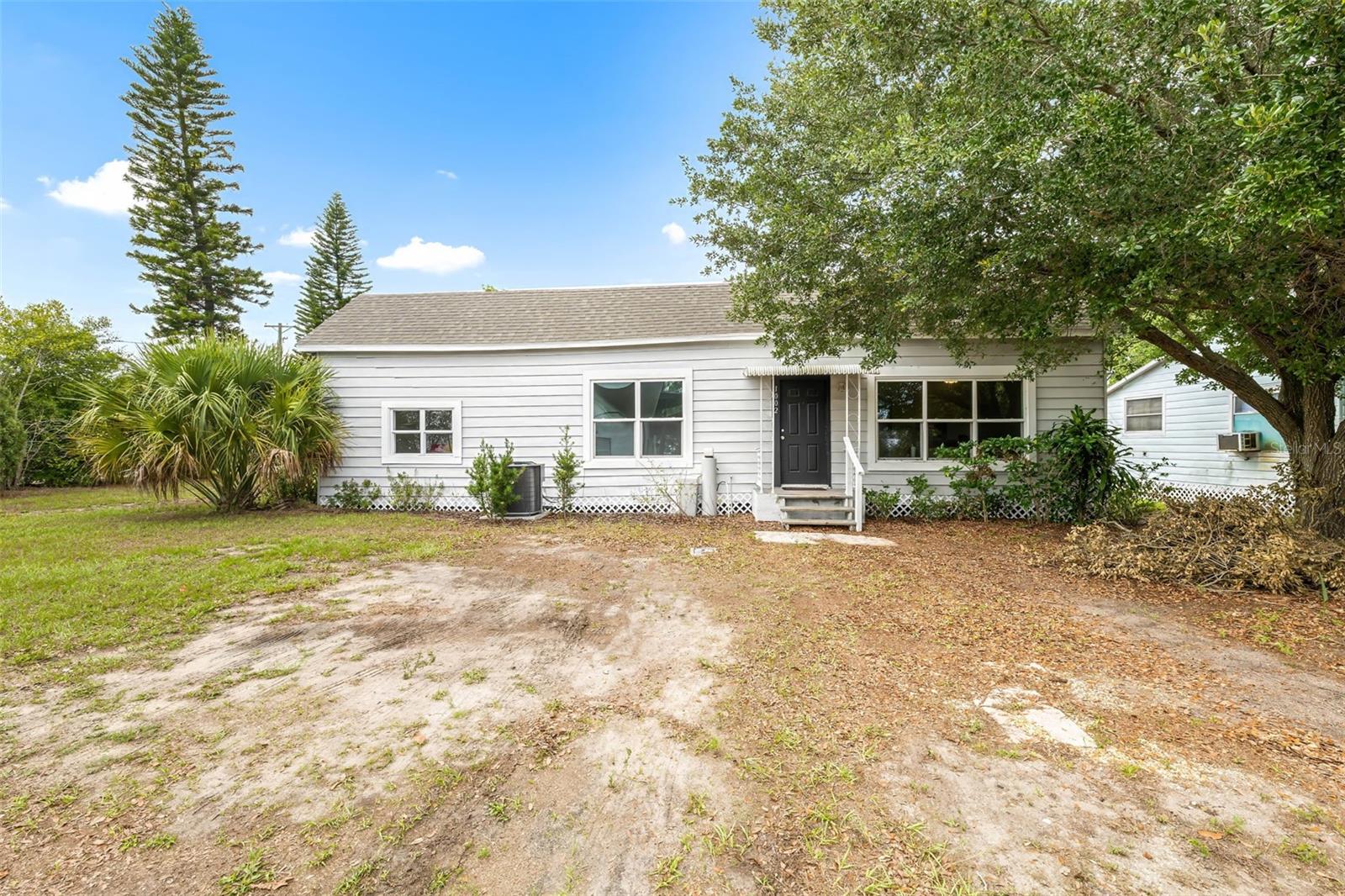 Image 21 of 38 For 1002 1st Street