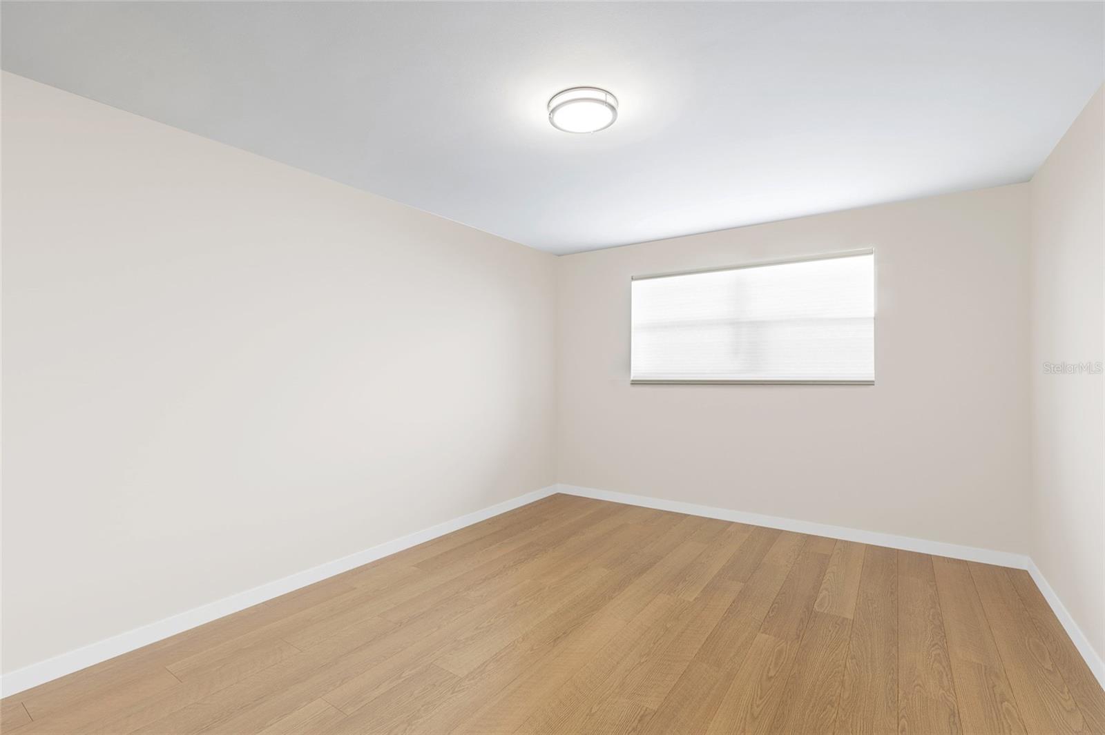 Image 10 of 28 For 6025 Shore Boulevard S 409