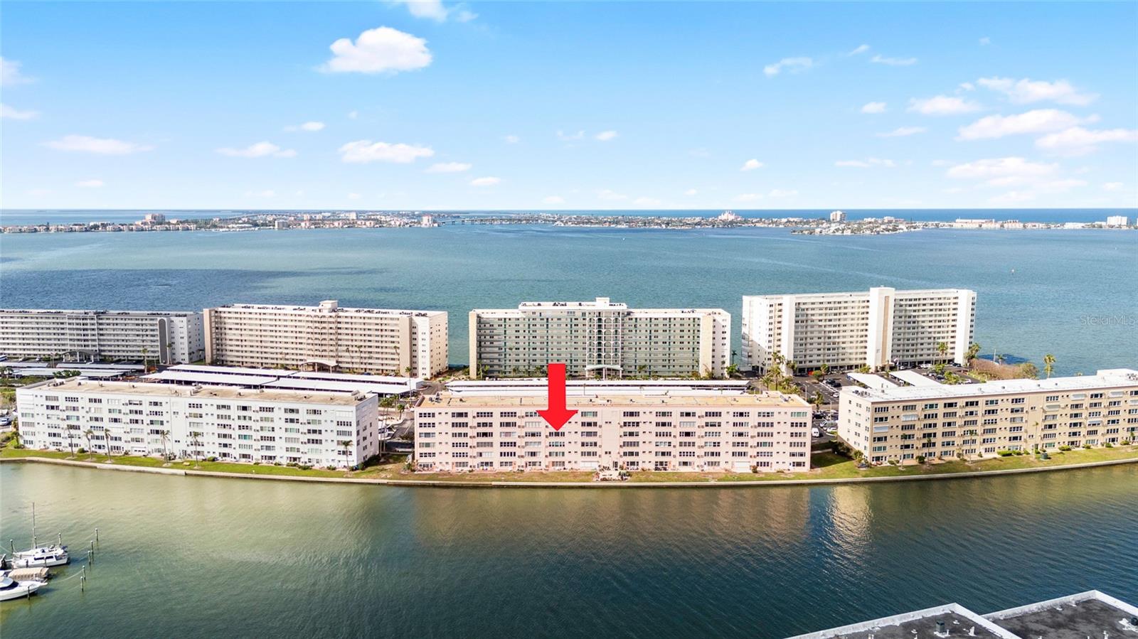 Image 19 of 28 For 6025 Shore Boulevard S 409