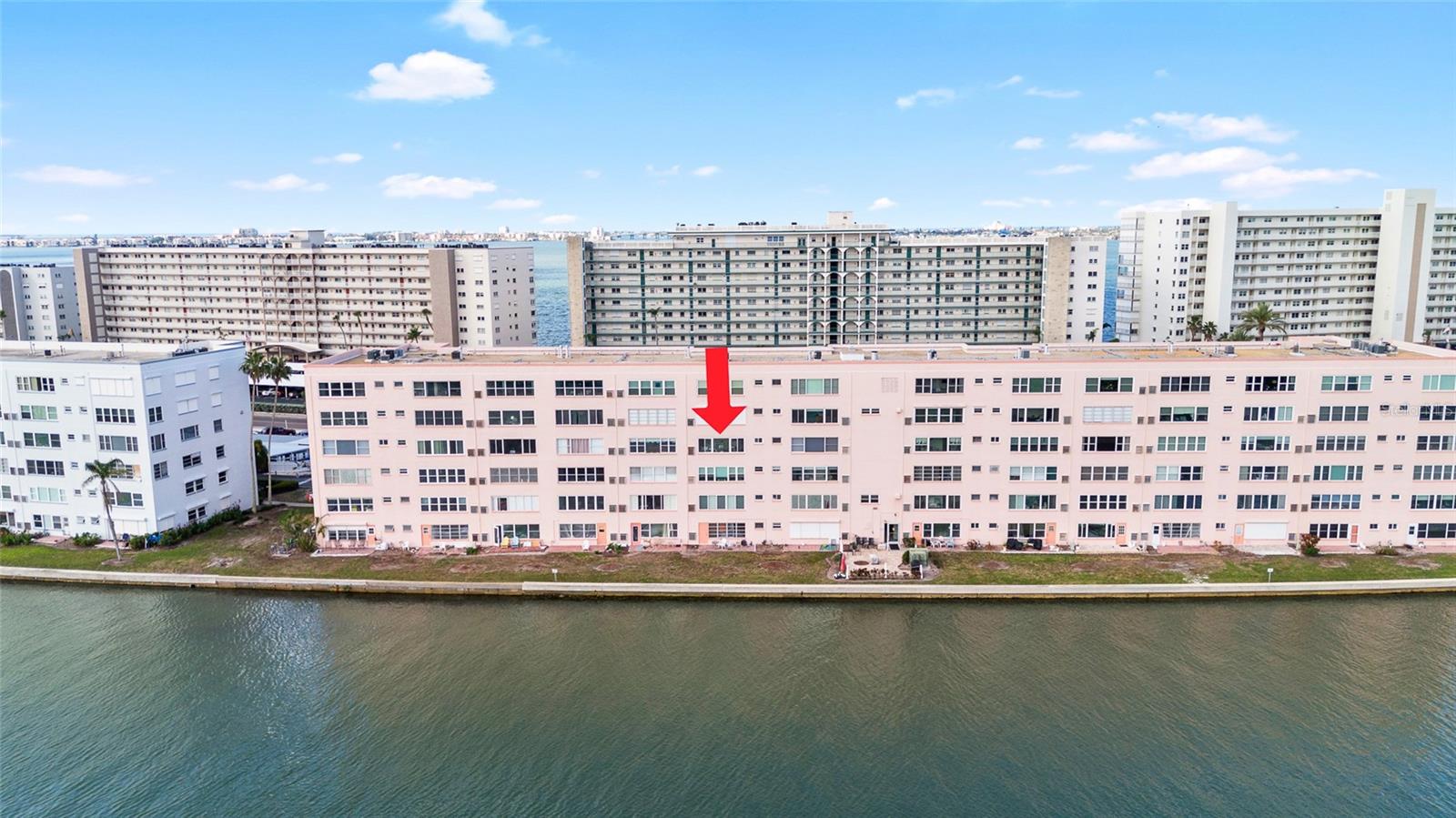 Image 24 of 28 For 6025 Shore Boulevard S 409
