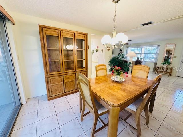 Image 16 of 30 For 3845 Edgemont Drive