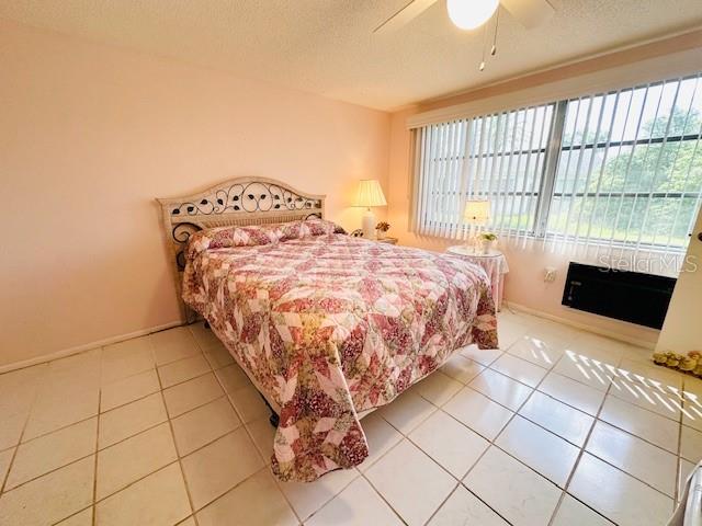 Image 18 of 30 For 3845 Edgemont Drive