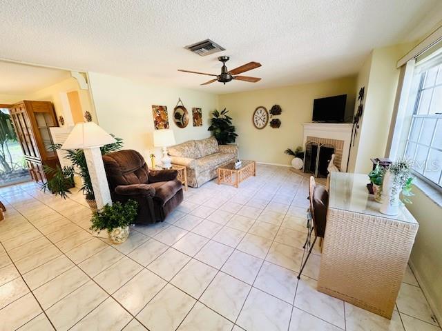 Image 6 of 30 For 3845 Edgemont Drive