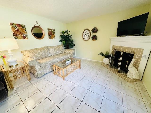 Image 7 of 30 For 3845 Edgemont Drive