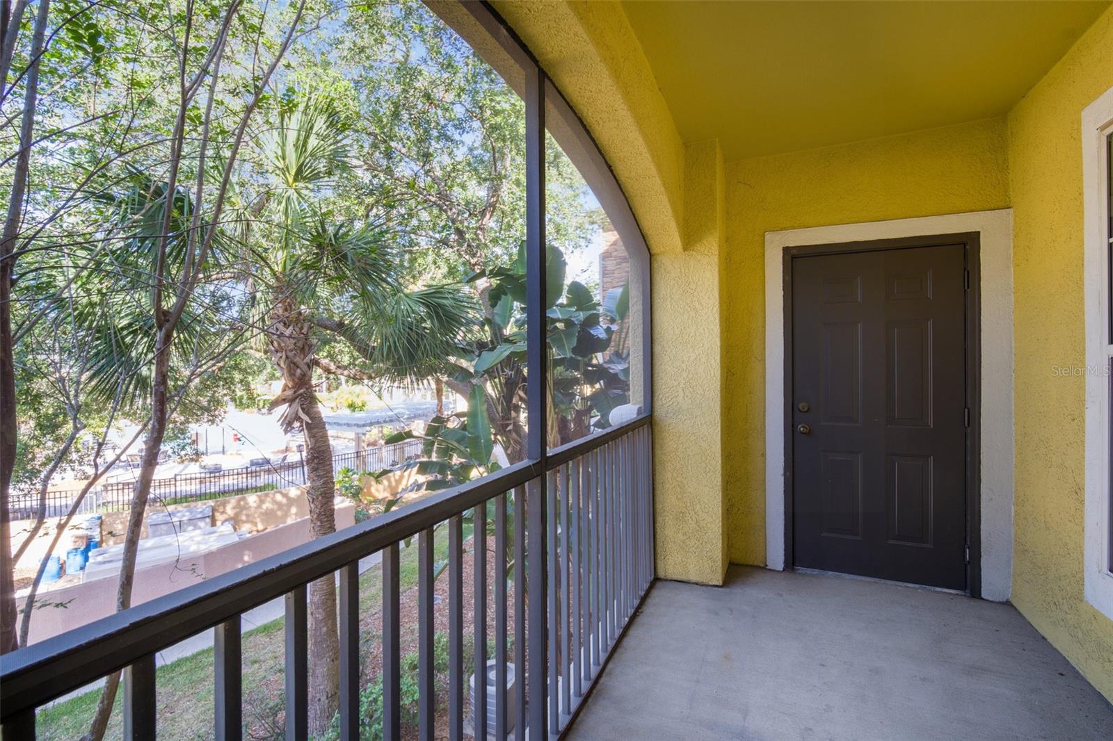 Image 18 of 26 For 10019 Courtney Palms Boulevard 203