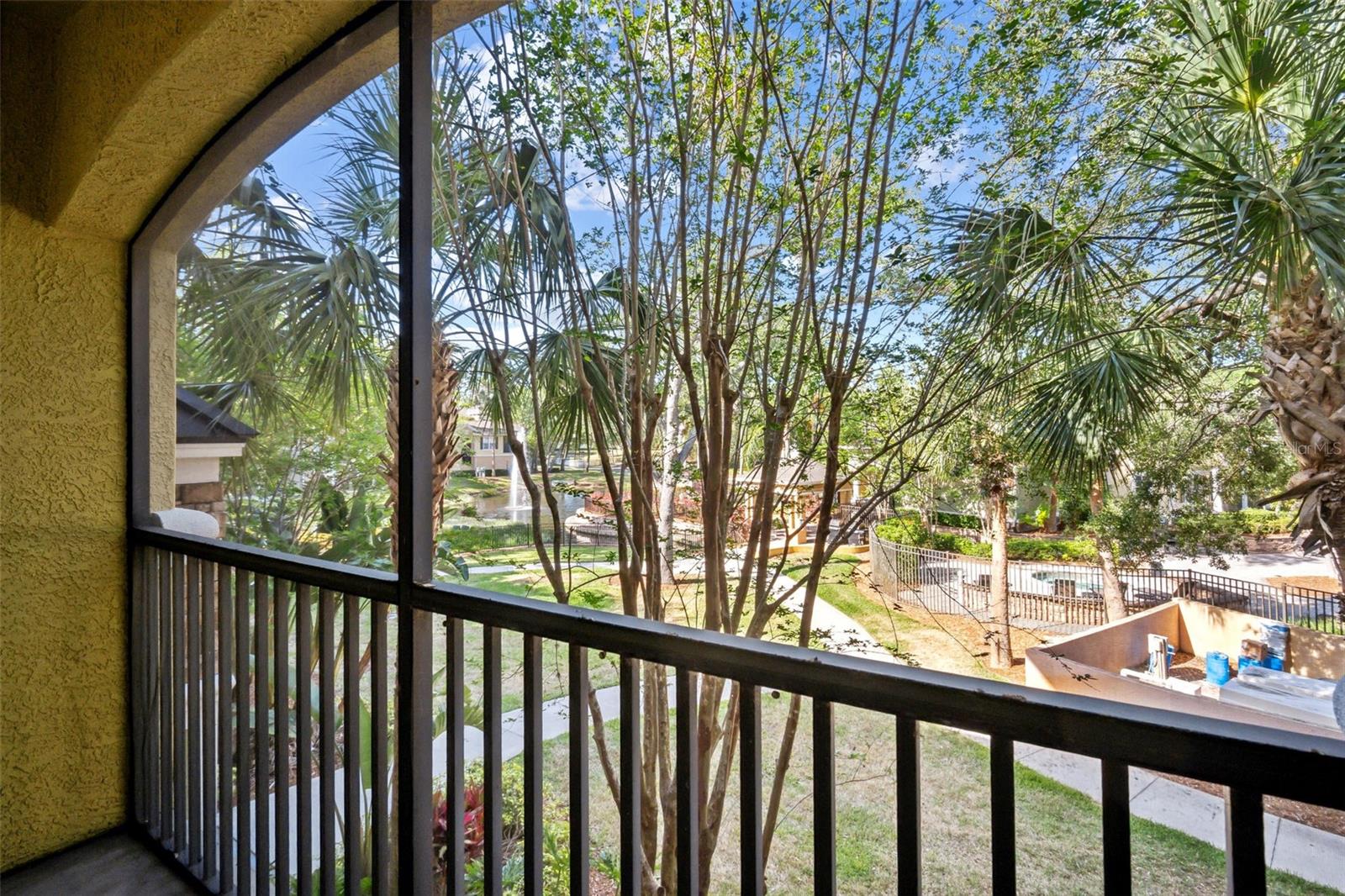 Image 20 of 26 For 10019 Courtney Palms Boulevard 203