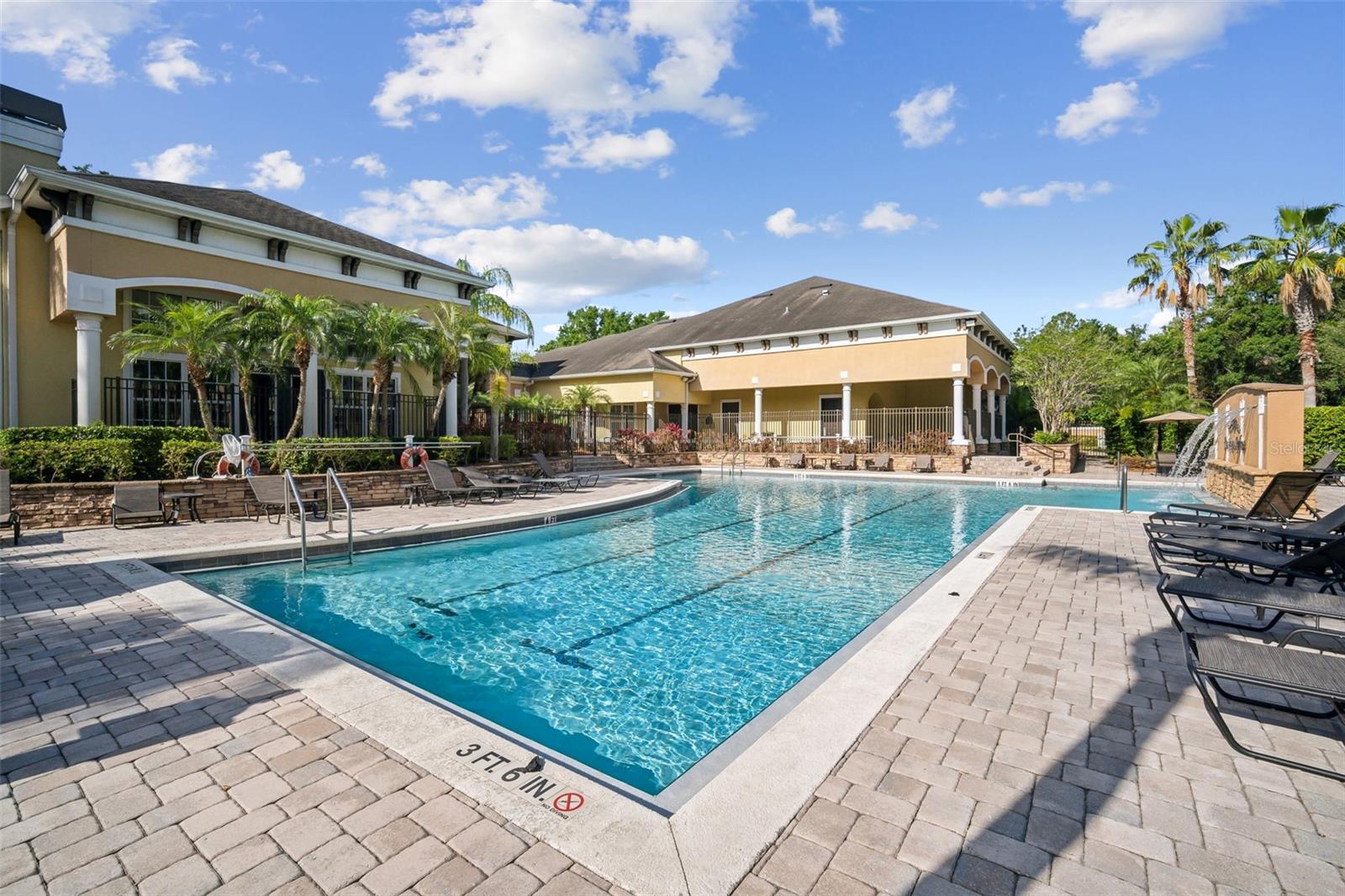 Image 25 of 26 For 10019 Courtney Palms Boulevard 203