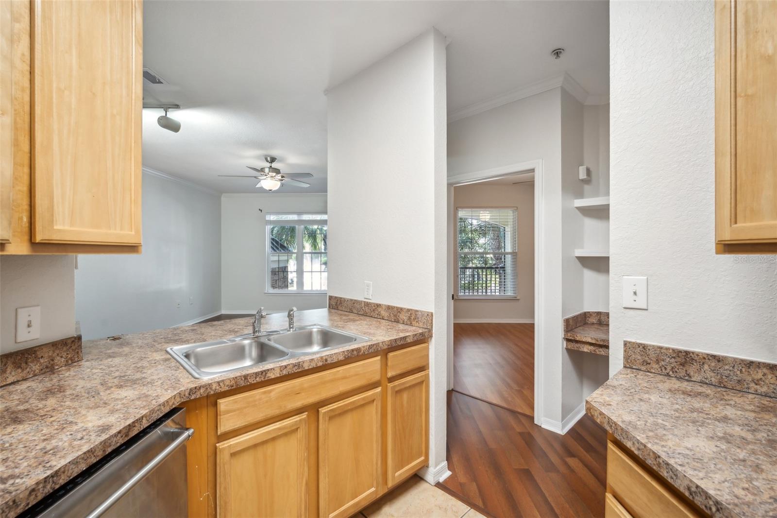 Image 6 of 26 For 10019 Courtney Palms Boulevard 203