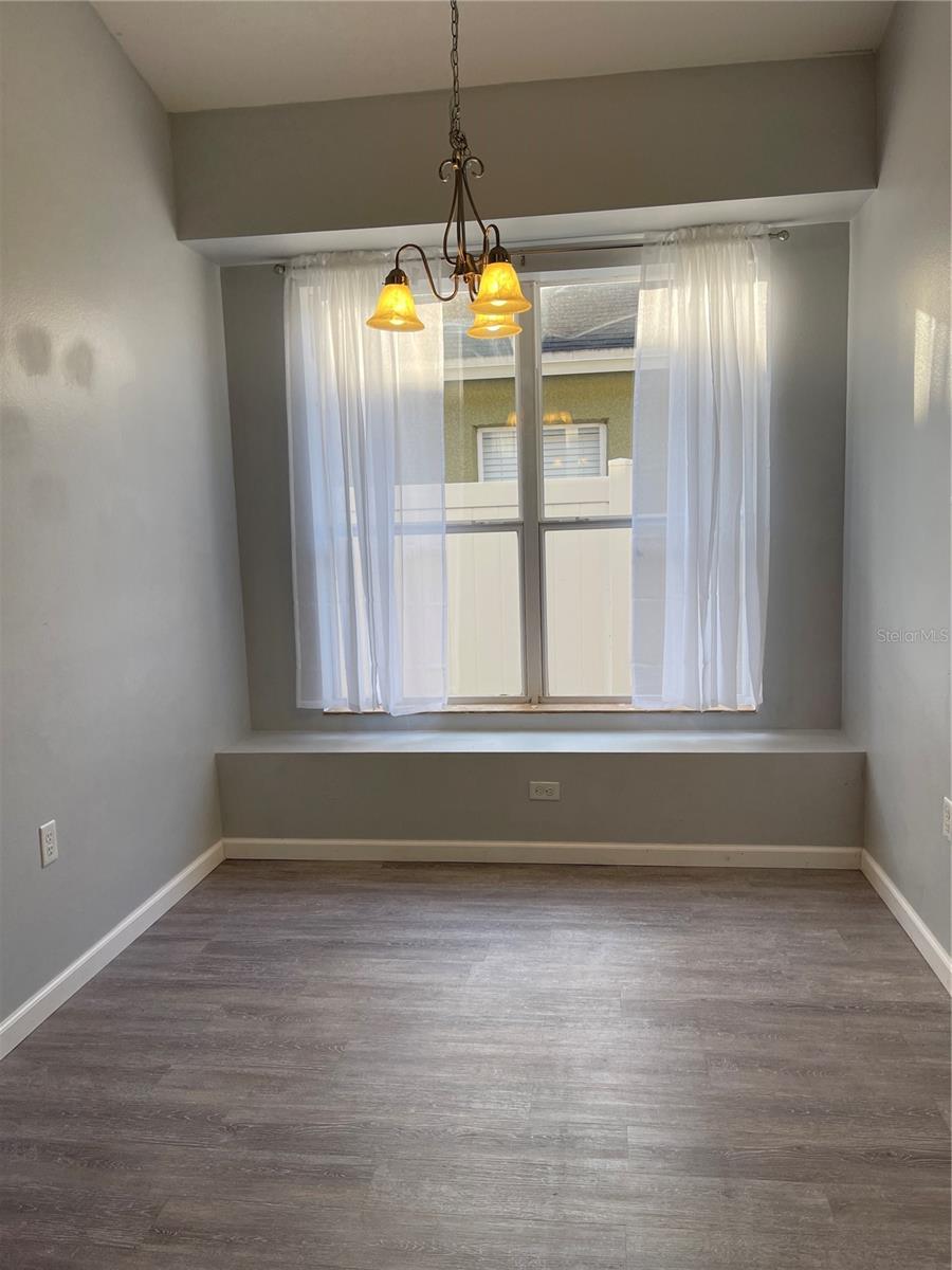 Image 3 of 17 For 11314 Flora Springs Drive