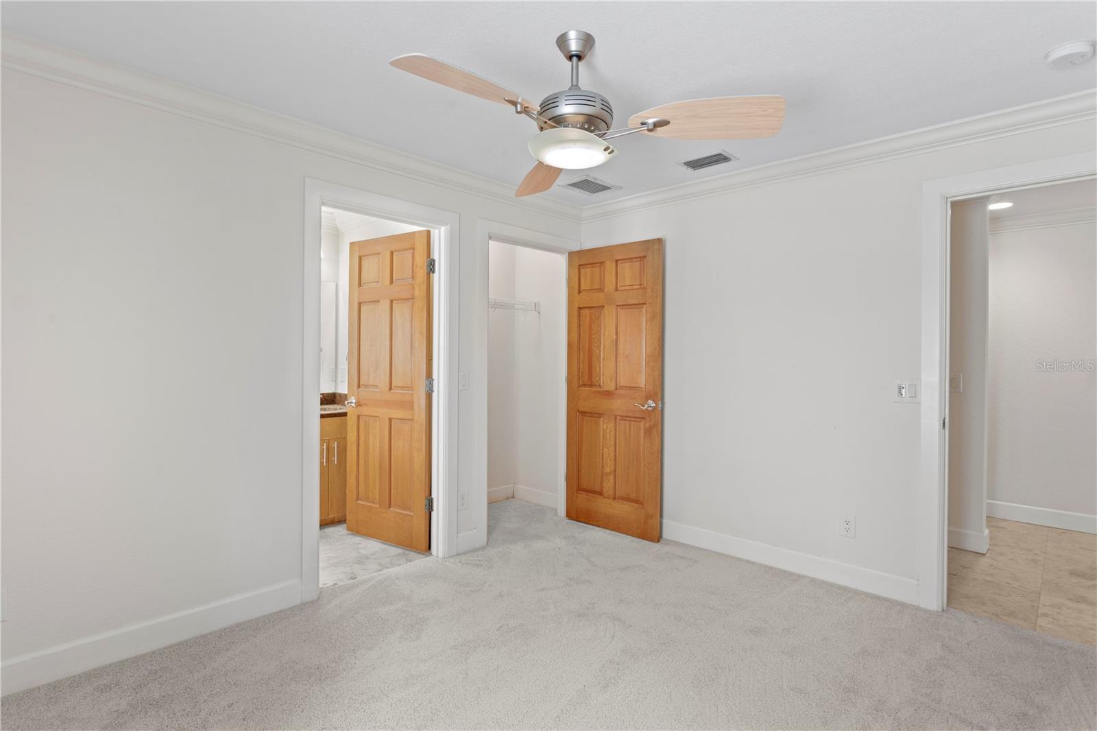 Image 12 of 38 For 512 Glen Avenue