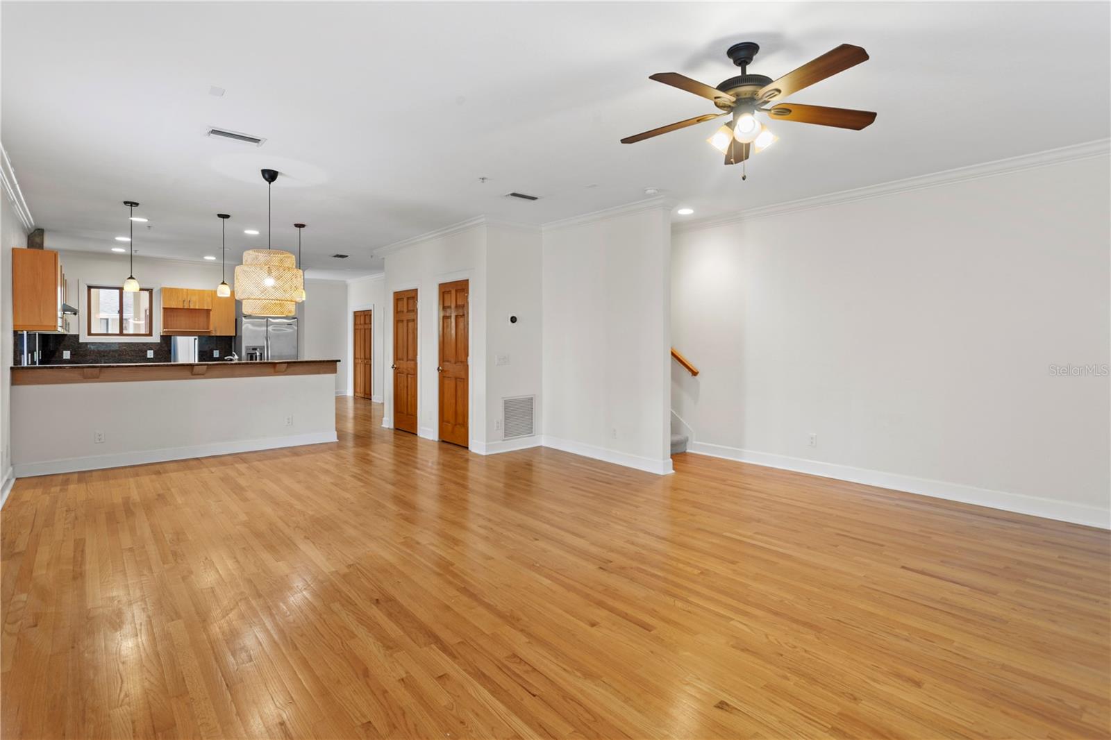 Image 3 of 38 For 512 Glen Avenue