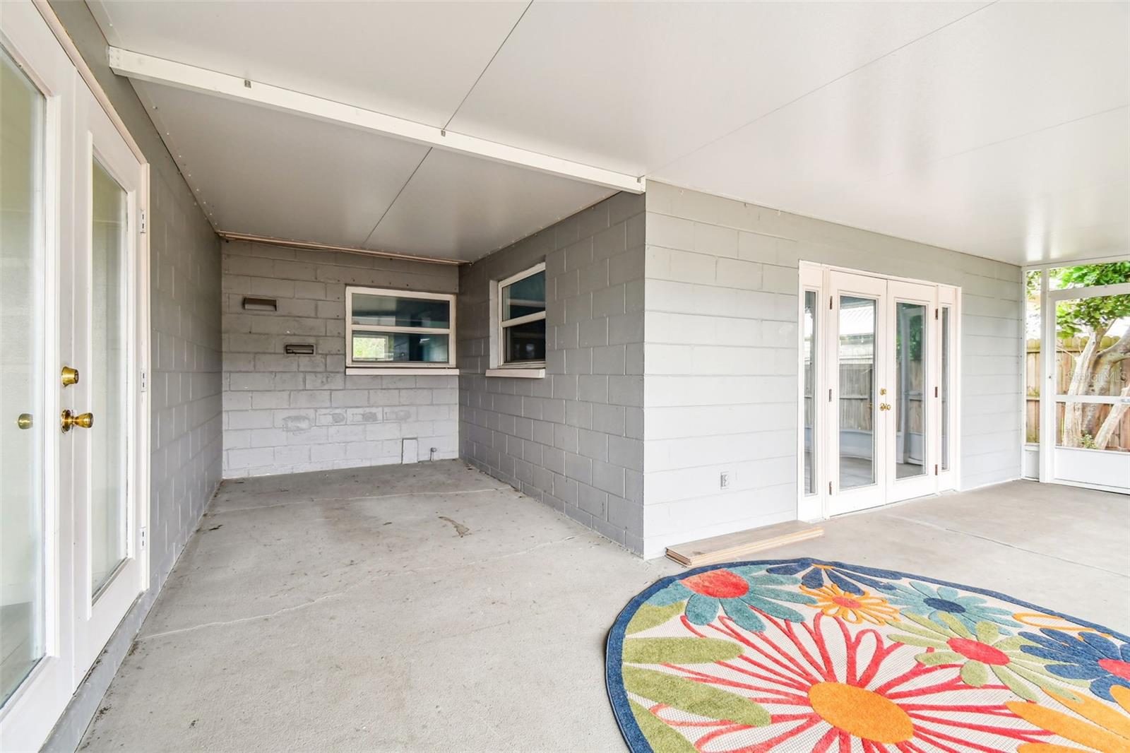 Image 31 of 40 For 8528 Iris Ave