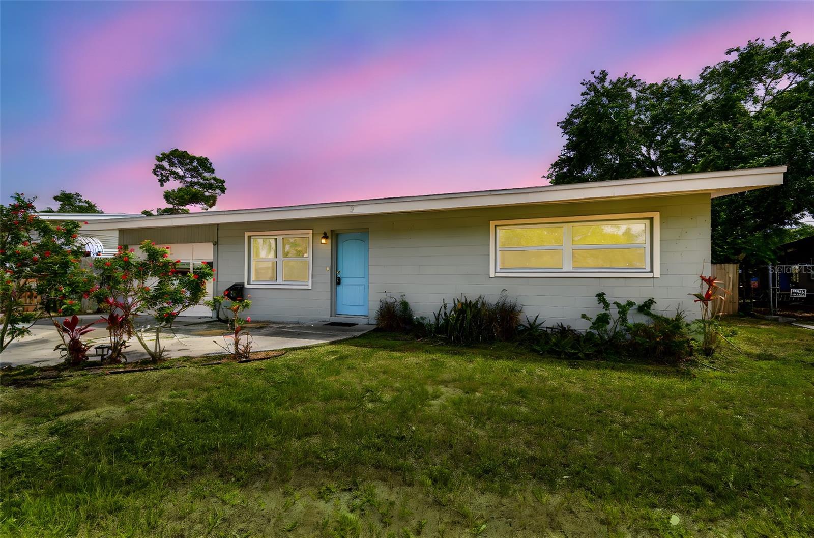 Image 40 of 40 For 8528 Iris Ave