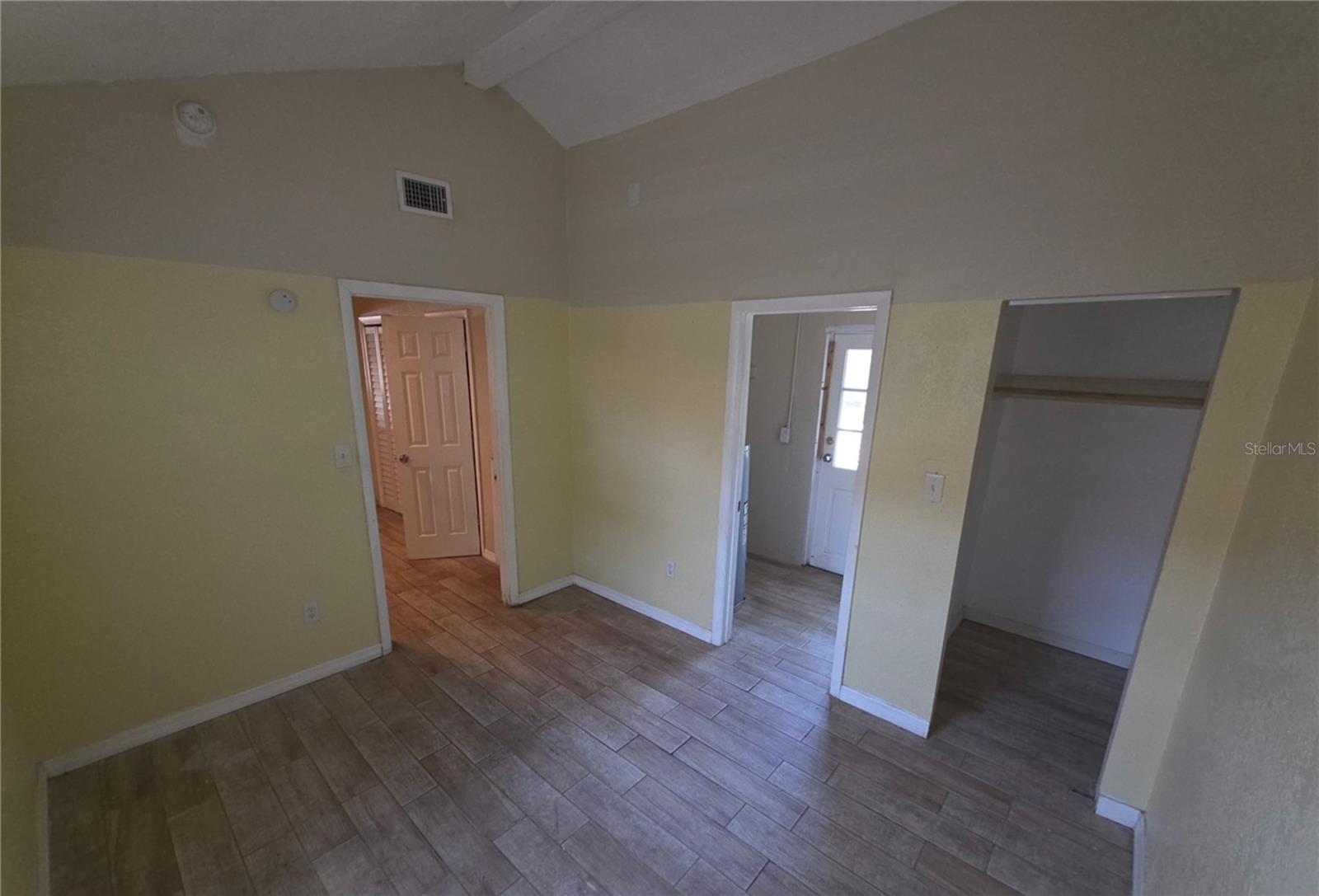 Image 14 of 15 For 4607 35th Street