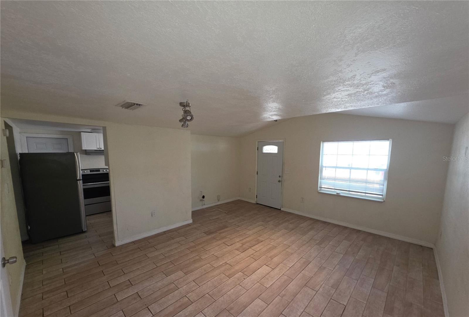 Image 6 of 15 For 4607 35th Street
