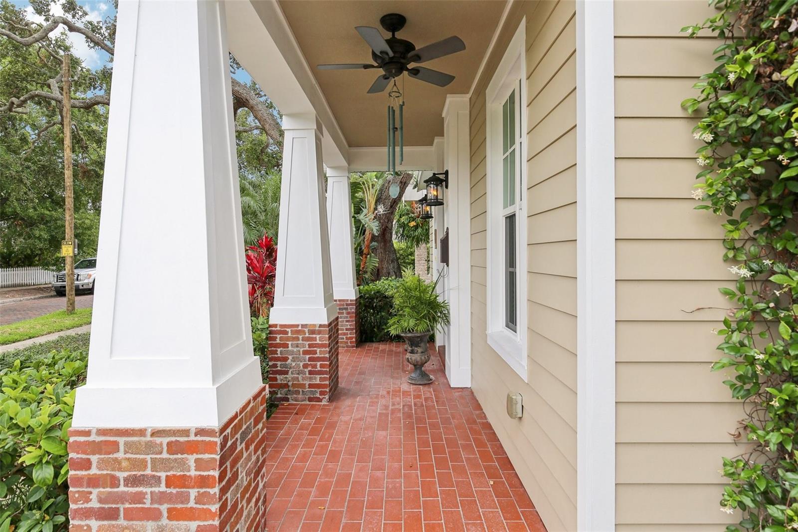 Image 3 of 75 For 1014 7th Street N