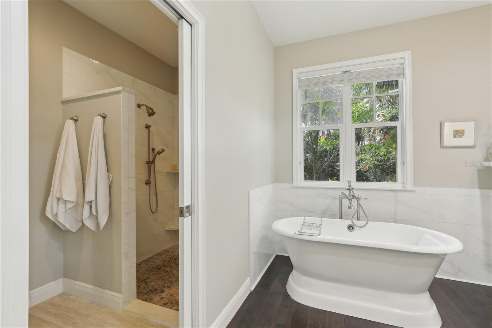 Image 36 of 75 For 1014 7th Street N