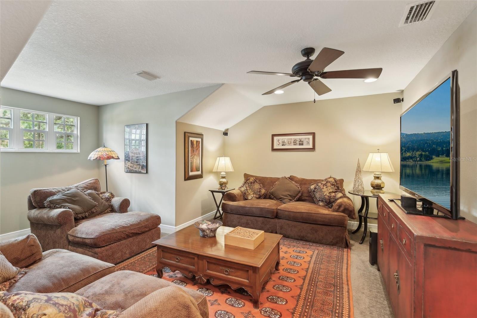 Image 39 of 75 For 1014 7th Street N