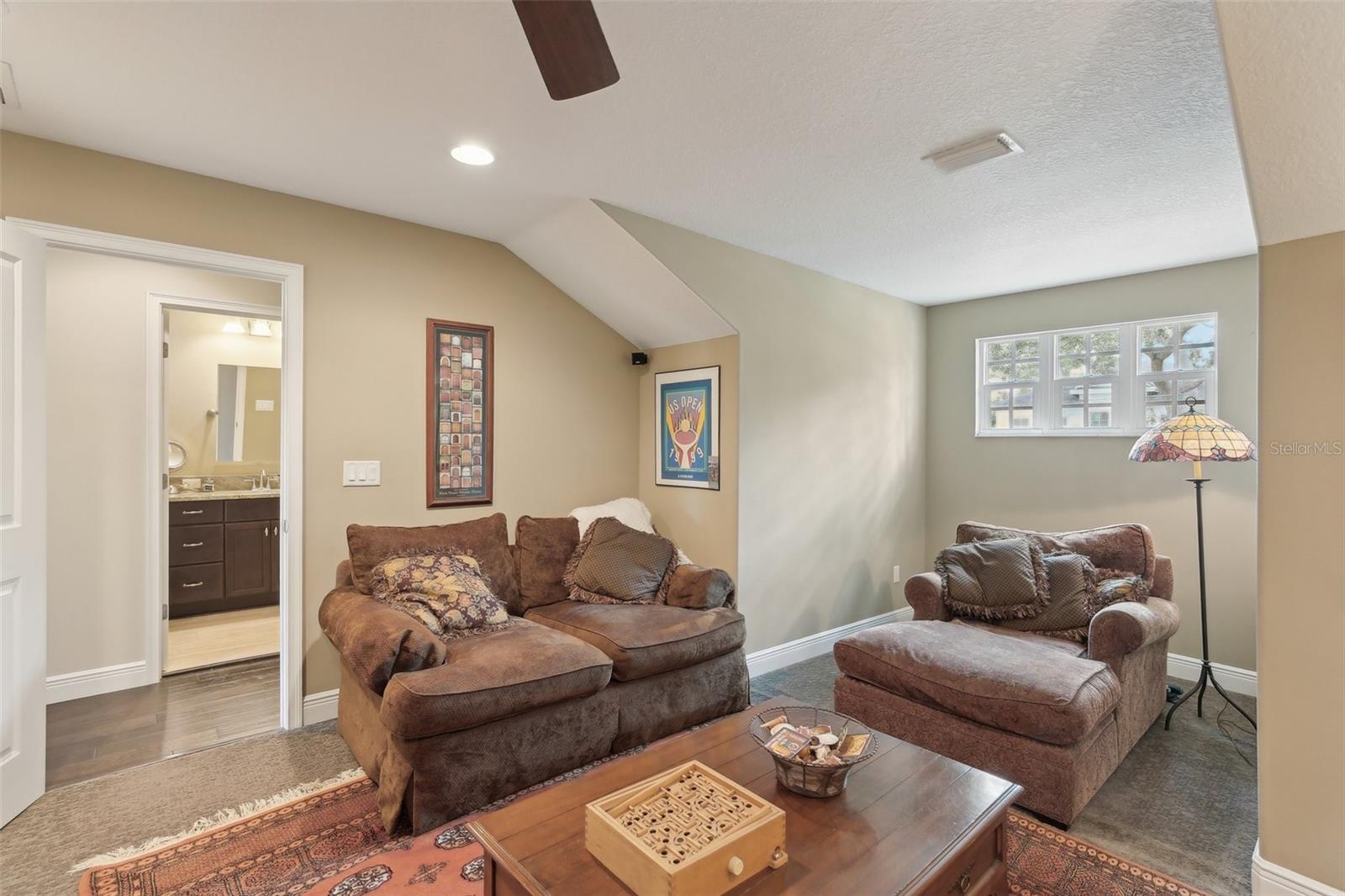 Image 42 of 75 For 1014 7th Street N