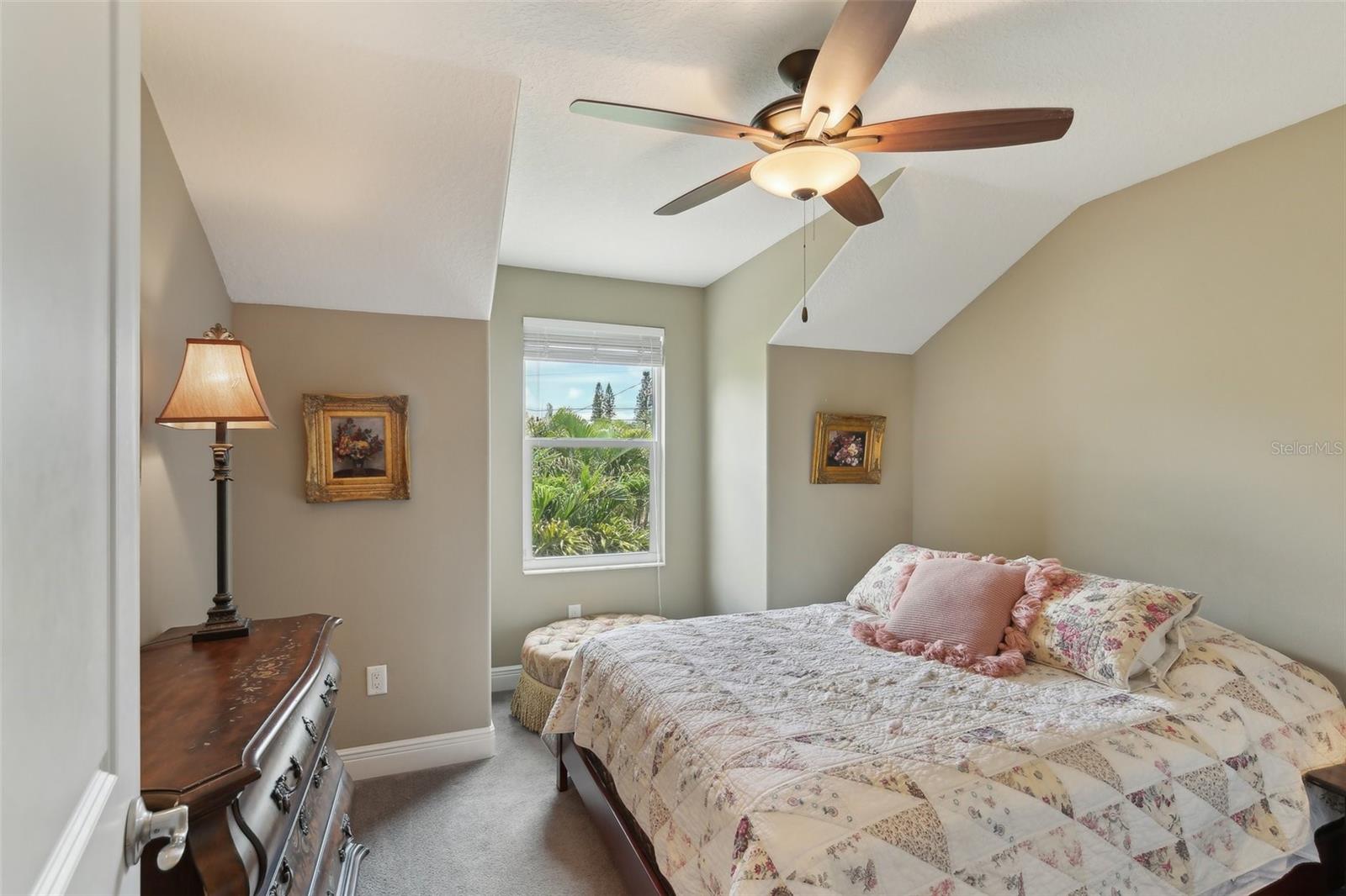 Image 50 of 75 For 1014 7th Street N