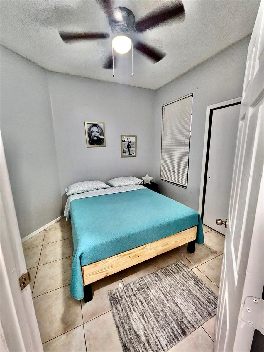 Image 5 of 14 For 13140 Summerton Drive