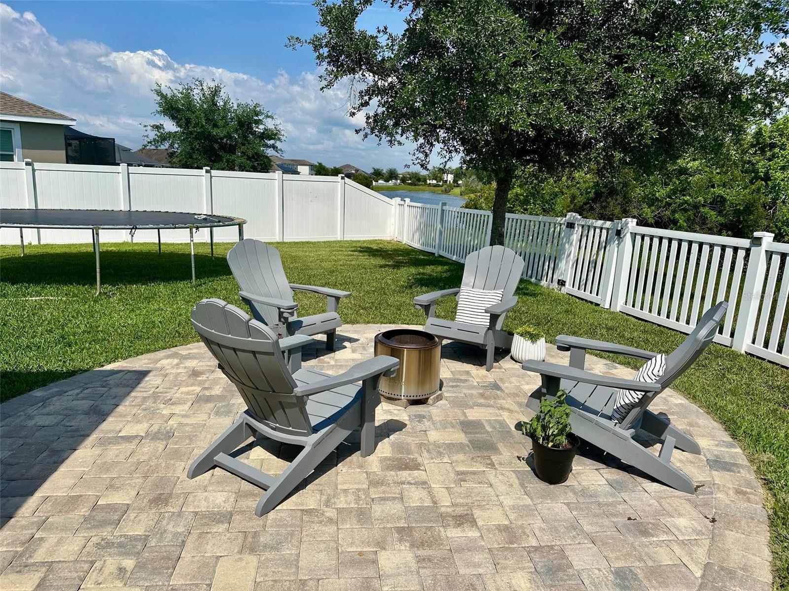 Listing photo id 2 for 12327 Eagle Swoop Place