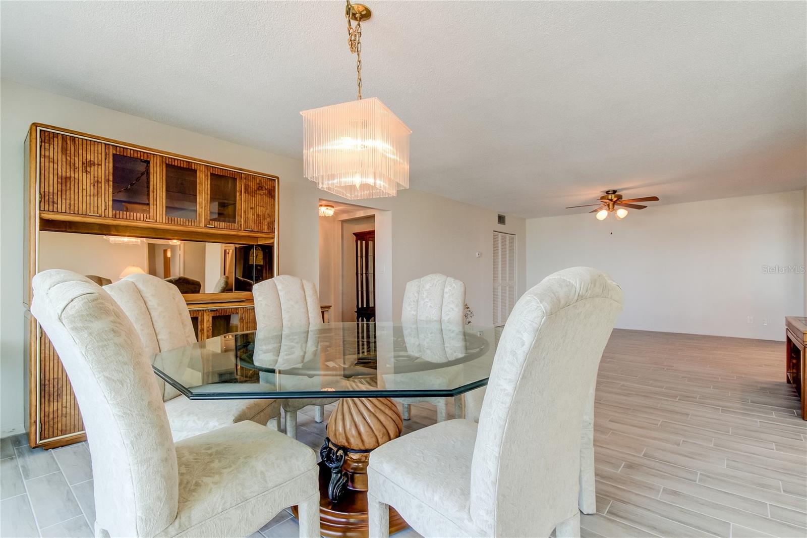 Image 18 of 40 For 420 64th Avenue 1206e