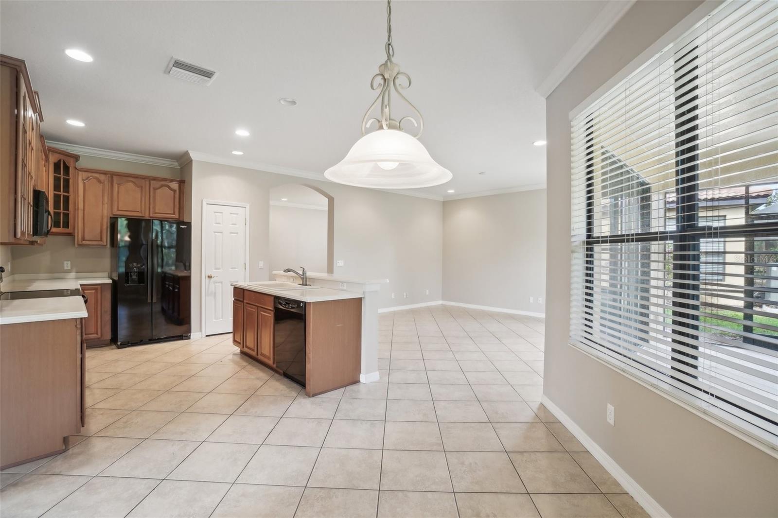 Image 9 of 29 For 127 Silver Falls Drive