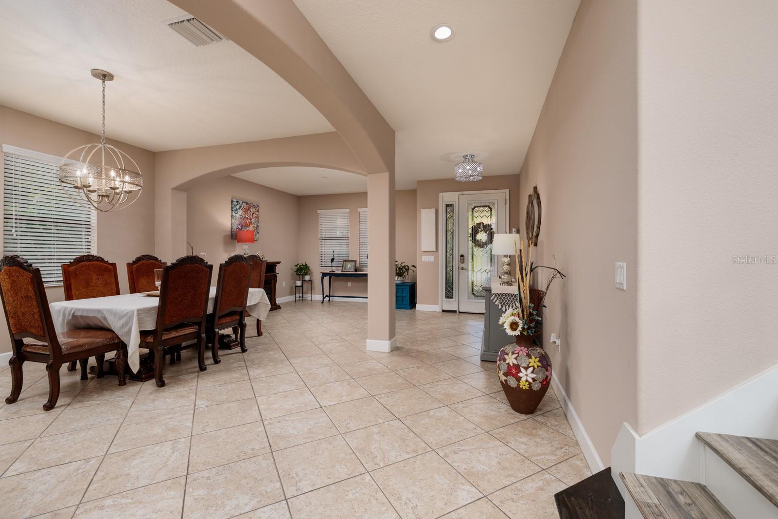 Listing photo id 9 for 4611 Grand Preserve Place