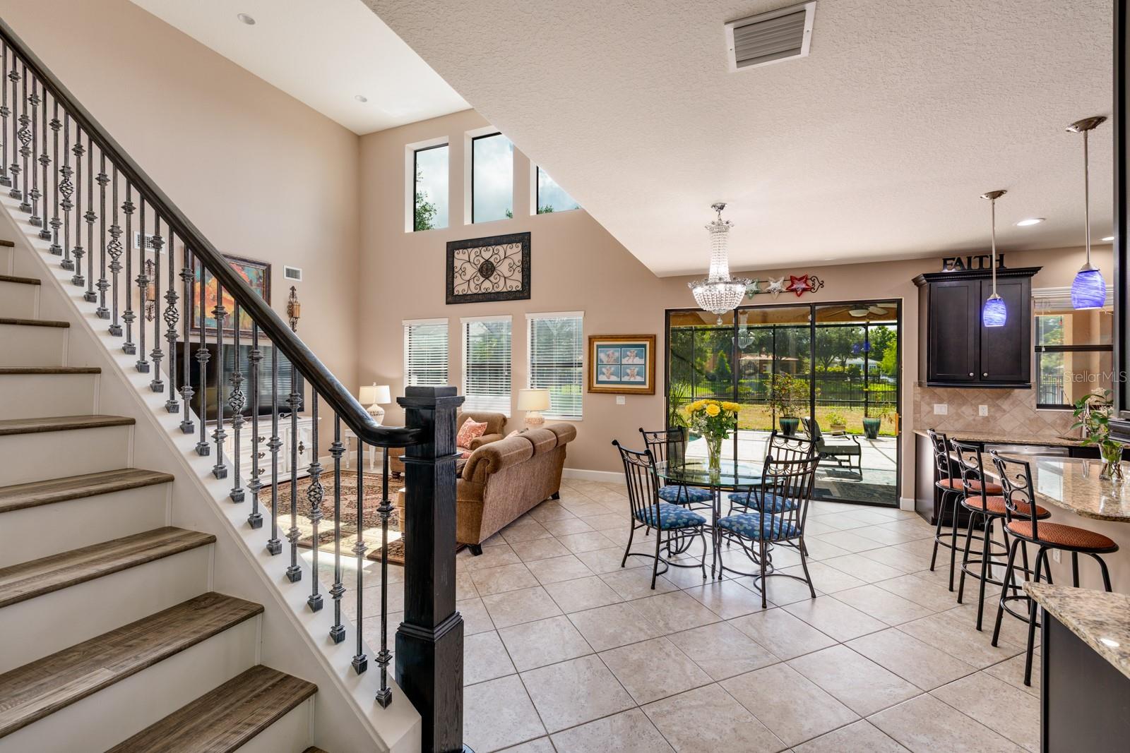 Listing photo id 11 for 4611 Grand Preserve Place