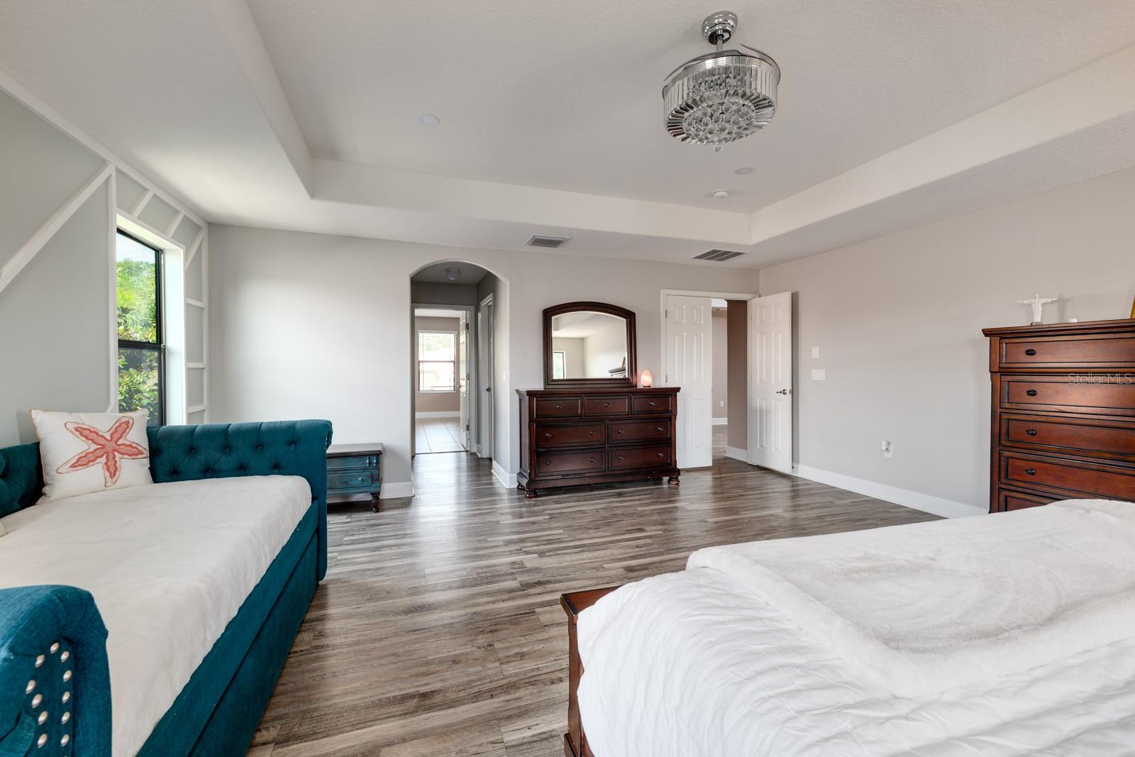Listing photo id 30 for 4611 Grand Preserve Place