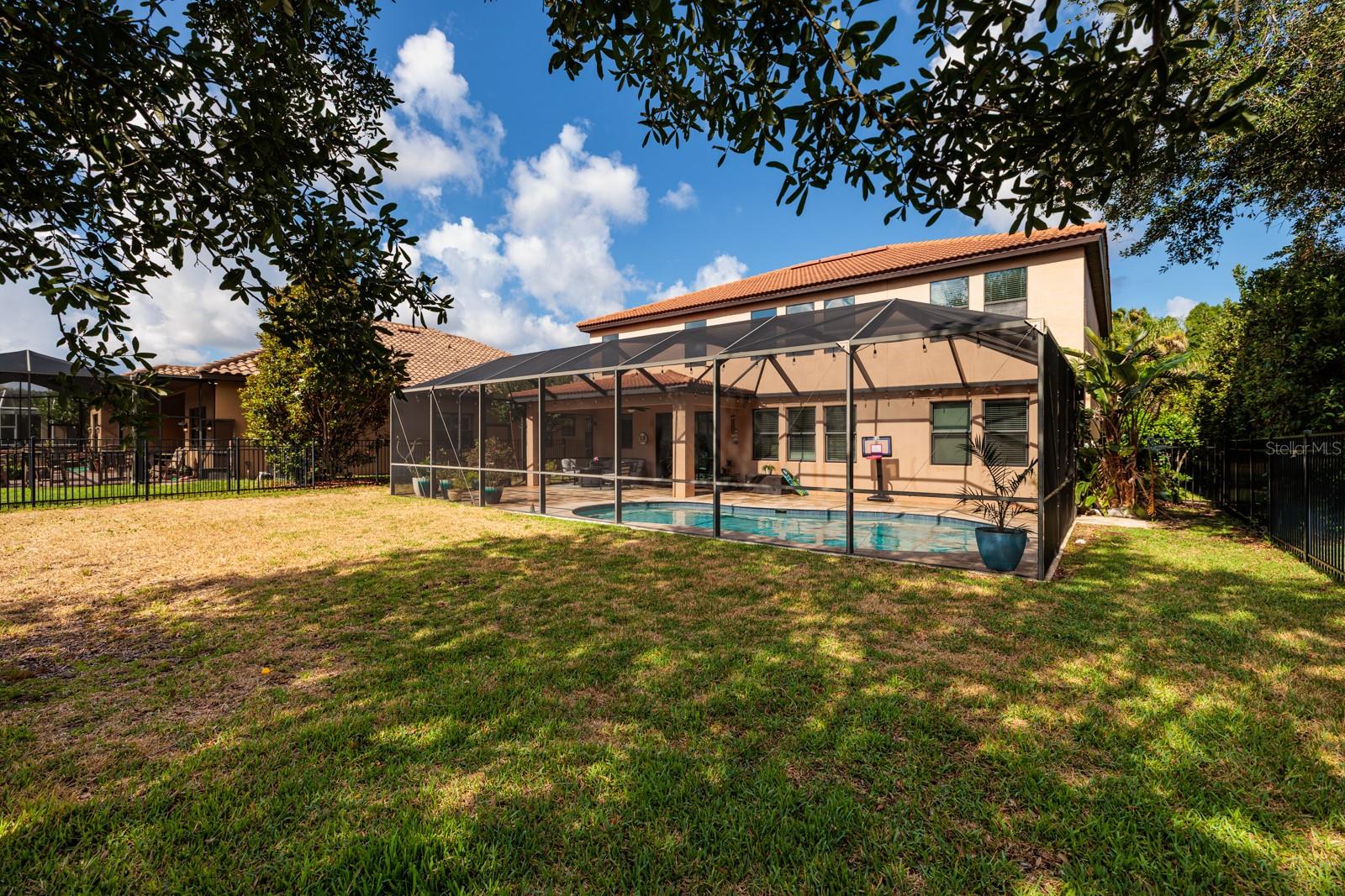 Listing photo id 46 for 4611 Grand Preserve Place