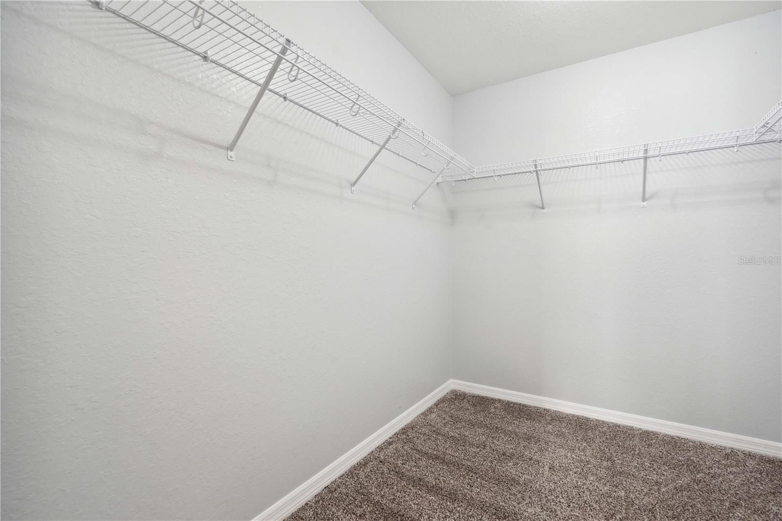 Image 33 of 39 For 4163 Oak Loop