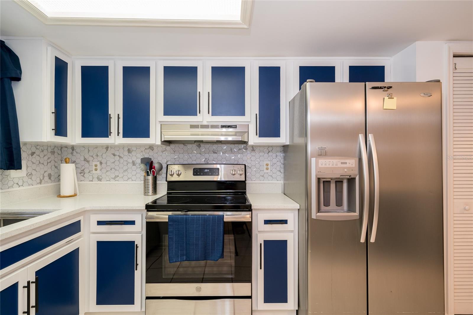 Image 3 of 28 For 35145 Whispering Oaks Boulevard