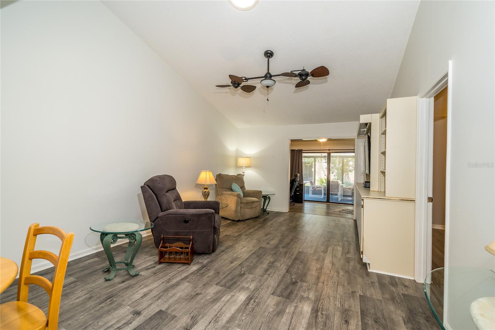 Image 8 of 28 For 35145 Whispering Oaks Boulevard