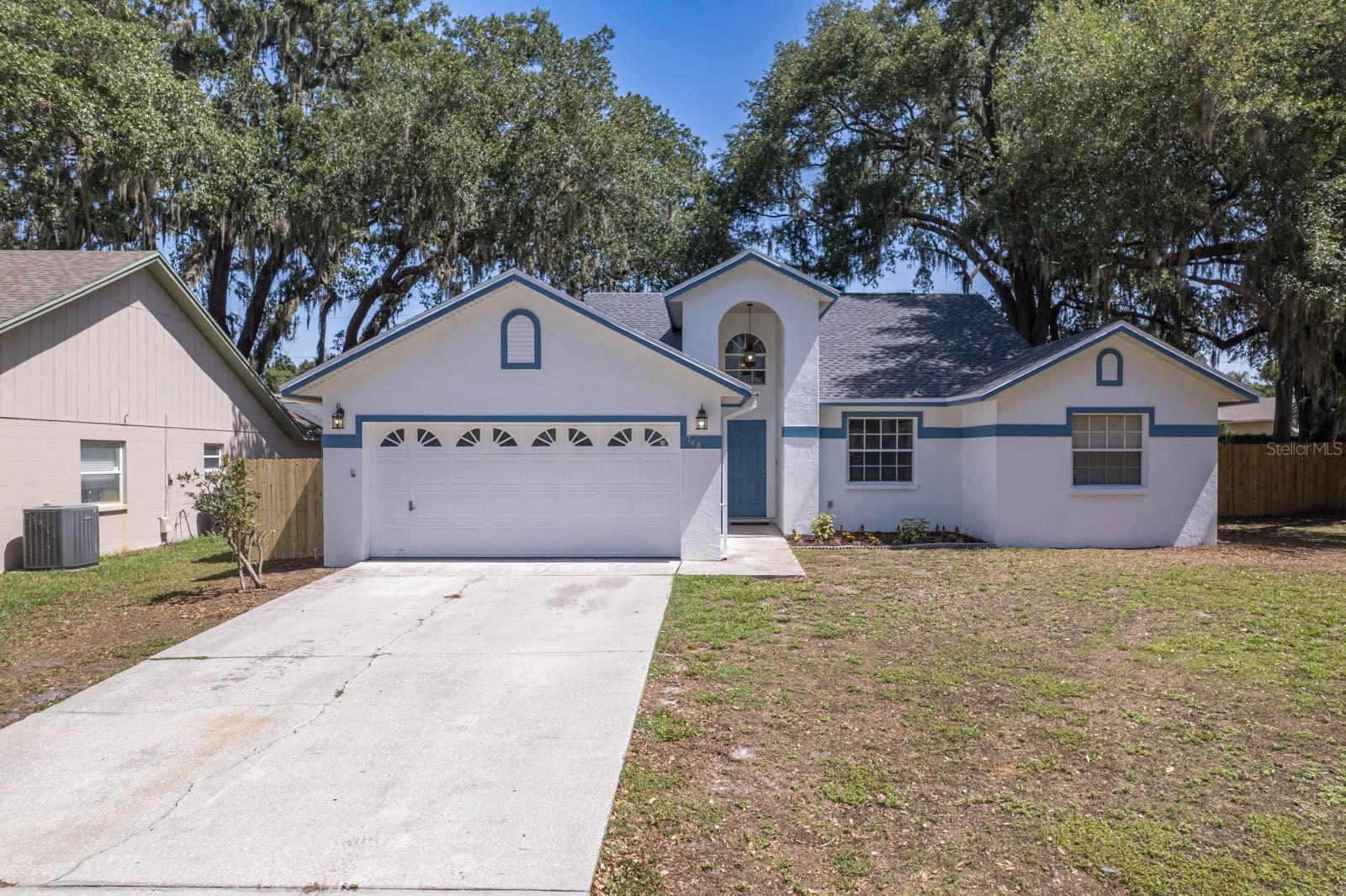 Details for 748 Sagewood Drive, LAKELAND, FL 33813